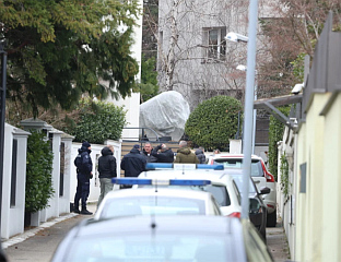 УХАПШЕН ОСУМЊИЧЕНИ ДА ЈЕ БАЦИО БОМБУ НА КУЋУ ЗДРАВКА ЧОЛИЋА