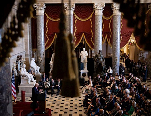 ЦВИЈАНОВИЋ, ТРИШИЋ БАБИЋ И ДОДИК НА МОЛИТВЕНОМ ДОРУЧКУ И ВАШИНГТОНУ