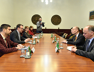 ПРЕСУДНО ДА УНМИК СТАНЕ НА ПУТ ПРИШТИНИ У УГРОЖАВАЊУ ПРАВА СРБА