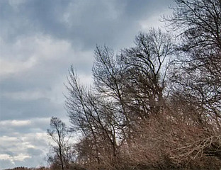 ДАНАС ПРОМЈЕНЉИВО ОБЛАЧНО И ТОПЛО