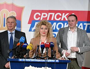 ОРАШАНИН: ИЗБОРНИ ДАН ТРЕБАЛО БИ ДА БУДЕ СТУБ ДЕМОКРАТИЈЕ