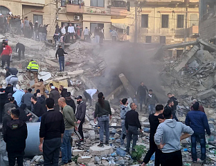 СРУШИЛА СЕ СТАМБЕНА ЗГРАДА, ПОГИНУЛО ДЕВЕТОРО