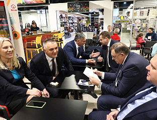 ОДЛУЧНО КА НОВИМ ПОБЈЕДАМА ЗА СРПСКУ