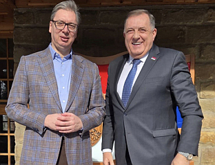 ВУЧИЋ: СА ДОДИКОМ О СВИМ ПИТАЊИМА ОД ЗНАЧАЈА ЗА СРБИЈУ И СРПСКУ