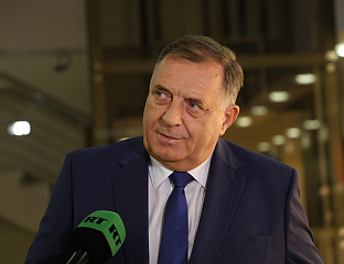 БОРИСЛАВ ПАРАВАЦ У ТЕШКИМ ВРЕМЕНИМА ПОКАЗАО ОДЛУЧНОСТ У ОДБРАНИ НАЦИОНАЛНИХ ИНТЕРЕСА