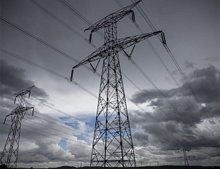 ФИЦО: СПРЕМНИ СМО ДА ПРЕКИНЕМО ИСПОРУКЕ СТРУЈЕ КИЈЕВУ