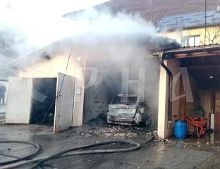 ВУКАДИН: У ПЕТРОВИЋИМА ИЗГОРЈЕЛИ ГАРАЖА И ВОЗИЛО