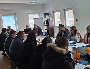 ФОКУС НА ПРИВЛАЧЕЊУ ИНВЕСТИТОРА И ЕКОНОМСКОМ ЈАЧАЊУ