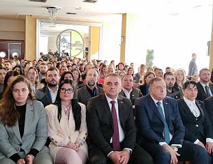 CONFERENCE ON CRAFTS AND ENTREPRENEURSHIP BEGINS