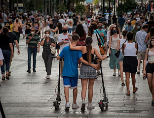 УСКОРО ДВОСТРУКО ВЕЋИ ПОРЕЗ ПО НОЋЕЊУ У БАРСЕЛОНИ