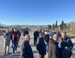 БОТУЊАНИ НЕ ДОЗВОЉАВАЈУ ГРАДЊУ КОЛЕКТОРА ДО РАЗГРАНИЧЕЊА СА ПОДГОРИЦОМ