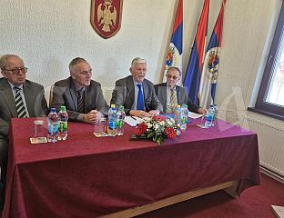 ПОВРАТАК НА ИЗВОРНИ УСТАВ - ПОЛИТИЧКИ ПРИОРИТЕТ