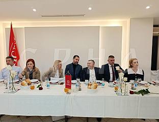 ОСМОМАРТОВСКА ПРОСЛАВА ОКУПИЛА ПРЕКО 500 ГОСТИЈУ