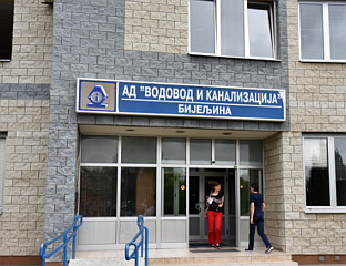 ЉУБОЈЕВИЋ ДА ПОДНЕСЕ ОСТАВКУ ЗБОГ СТАЊА У "ВОДОВОДУ И КАНАЛИЗАЦИЈИ"