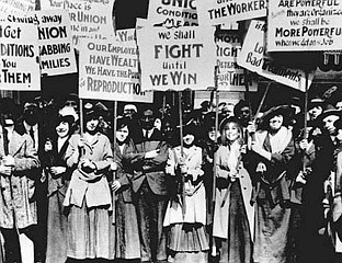 ОСМИ МАРТ - БИТКА ЗА РАВНОПРАВНОСТ ЖЕНА, А НЕ МОНДЕНСКИ ПРАЗНИК