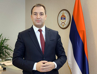 СЕЛАК: ЖЕНЕ СУ ТЕМЕЉ СНАЖНЕ ПОРОДИЦЕ И СТАБИЛНОГ ДРУШТВА