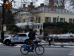 ЕКСПЛОЗИВ БАЧЕН У БЛИЗИНИ КУЋЕ ГРАДОНАЧЕЛНИКА ЊУЈОРКА