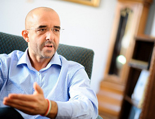 КОВАЧ: УКРАЈИНА ФИНАНСИРА СТРАНКУ ТИСА