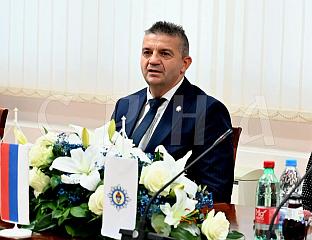 ДРАГОЈЕВИЋ: УЛАЖЕМО НАПОРЕ ДА ПОВЕЋАМО ПЛАТЕ ЗАПОСЛЕНИХ