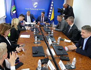 ВЛАДА СМАТРА ДА СУ ЗАХТЈЕВИ ДОКТОРА НЕОПРАВДАНИ, СИНДИКАТ ТРАЖИ ДИЈАЛОГ