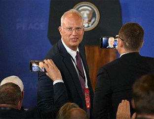 ДМИТРИЈЕВ: ПРИРОДНА СЕЛЕКЦИЈА ЋЕ СЕ ПОБРИНУТИ ЗА ДРЖАВЕ КОЈЕ БОЈКОТУЈУ РУСКЕ ЕНЕРГЕНТЕ