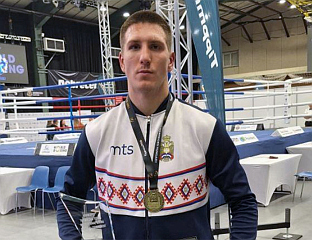 ЗЛАТО У МАЂАРСКОЈ ЗА РАСТКА СИМИЋА