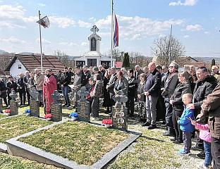 СЛУЖЕН ПОМЕН ЖРТВАМА КРВАВОГ ПРОЉЕЋА УСТАШКИХ ЈЕДИНИЦА 1945. ГОДИНЕ