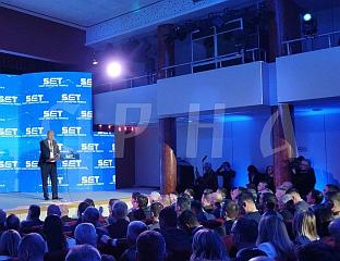 ПЕТРОВИЋ: ЗАЈЕДНИЧКИ ИЋИ У ЕНЕРГЕТСКУ ТРАНЗИЦИЈУ