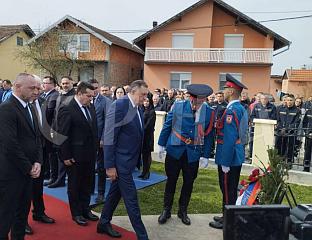 DODIK: SIJEKOVAC - PLACE WHERE INNOCENT SERBS’ BLOOD ANNOUNCED THE HELL OF CIVIL WAR IN BiH