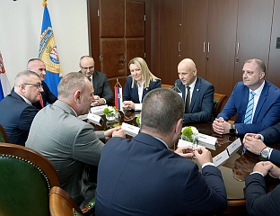 ВАСИЉЕВИЋ И КОСТРЕШЕВИЋ О БЕЗБЈЕДНОСНИМ ИЗАЗОВИМА И УНАПРЕЂЕЊУ САРАДЊЕ