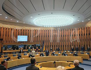 ПОЧЕЛА ХИТНА СЈЕДНИЦА - НА ДНЕВНОМ РЕДУ ЗАКОНИ О СУДУ И ВСТС-у