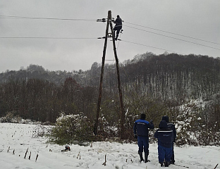 КВАРОВИ НА ДАЛЕКОВОДИМА ЗБОГ СНИЈЕГА, ЕКИПЕ НА ТЕРЕНУ