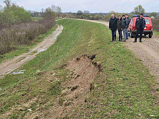 МИЛОВАНОВИЋ И САВКОВИЋ У ОБИЛАСКУ ТЕРЕНА У КОЗАРСКОЈ ДУБИЦИ