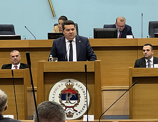 СТЕВАНДИЋ:  УВЕЋАНЕ ПЛАТЕ ИСПЛАЋУЈЕМО ИЗ ПОВЕЋАНИХ ПРИХОДА