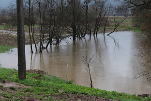 СПРЕЧА У БЛАГОМ ПОРАСТУ, НЕМА ОПАСНОСТИ ОД ПЛАВЉЕЊА ОБЈЕКАТА