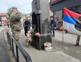 ОДАТА ПОЧАСТ РАТНОМ КОМАНДАНТУ ЉУБИШИ САВИЋУ МАУЗЕРУ