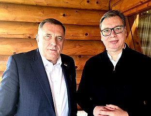 ДОДИК И ВУЧИЋ: ДОГОВОРЕНО ЗАЈЕДНО УЧЕШЋЕ У ОБИЉЕЖАВАЊУ ПРОБОЈА ЈАСЕНОВАЧКИХ ЛОГОРАША У ДОЊОЈ ГРАДИНИ