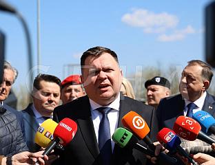 БУДИМИР: ПОЛИЦИЈА СПРИЈЕЧИЛА ДА ПОЛИТИЧКА КРИЗА ПРЕРАСТЕ У БЕЗБЈЕДНОСНУ