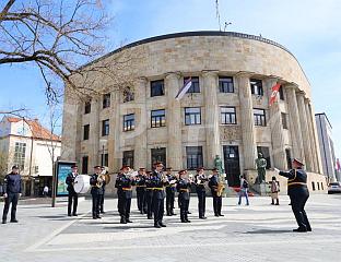 ПОЧЕО ТАКТИЧКО-ПОКАЗНИ ЗБОР И ДЕФИЛЕ ПОЛИЦИЈСКОГ ОРКЕСТРА