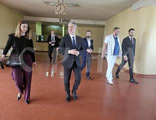 ИДЕЈНО РЈЕШЕЊЕ ЗА БОЛНИЦУ ПОЛОВИНОМ ИЛИ КРАЈЕМ МАЈА