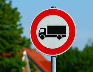 ЗАБРАНА САОБРАЋАЈА ЗА ТЕРЕТНА ВОЗИЛА НА ПОДРУЧЈУ БАЊАЛУКЕ И ЛАКТАША