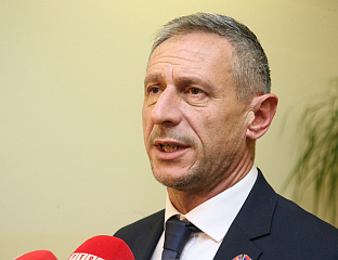 ОСТОЈИЋ: ПРИОРИТЕТ - ЗАПОШЉАВАЊЕ 500 ДЈЕЦЕ ПОГИНУЛИХ БОРАЦА