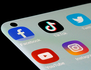 ЗАБРАНА КОРИШТЕЊА ДРУШТВЕНИХ МРЕЖА МЛАЂИМА ОД 15 ГОДИНА