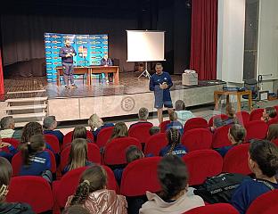 ОДРЖАНО ПРЕДАВАЊЕ О ПОВРЕДАМА КОД ДЈЕЦЕ И МЛАДИХ СПОРТИСТА