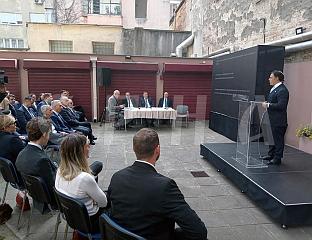 У БЕОГРАДУ ПОЧЕО СКУП О ЈАСЕНОВЦУ КОМЕ ПРИСУСТВУЈЕ ДОДИК