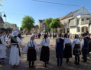 ФЕСTИВАЛ "ЗАЈЕДНО" УПРИЛИЧЕН ЗА ЛИЈЕЧЕЊЕ ДУШАНА ЈОВИЋА ИЗ ОБУДОВЦА