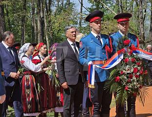 ВИЈЕНЦЕ ПОЛОЖИЛЕ ДЕЛЕГАЦИЈЕ РЕПУБЛИКЕ СРПСКЕ, СРБИЈЕ, САД И ИЗРАЕЛА