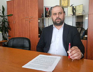 ВЕЛАУЛА ОЧЕКУЈЕ ДА ВЛАДА СРПСКЕ ИНИЦИРА САСТАНАК О САРАДЊИ ОМАРСКЕ СА СМЕДЕРЕВСКОМ ЖЕЉЕЗАРОМ