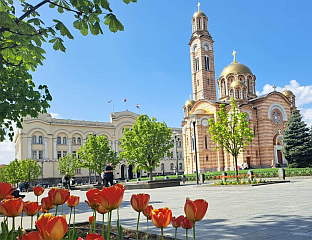 ПОЛАГАЊЕ ВИЈЕНАЦА И СВЕЧАНА АКАДЕМИЈА, ПРИСУСТВУЈЕ СТЕВАНДИЋ