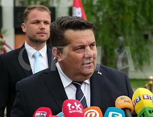 STEVANDIĆ RAISES CLAIMS OF INHUMANE TREATMENT OF GENERAL MLADIĆ